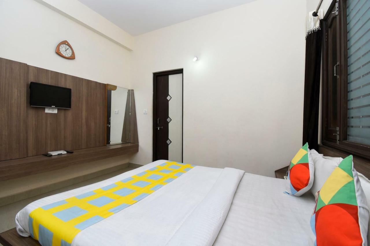 Elegant 1Br Stay In Mount Abu Central Экстерьер фото