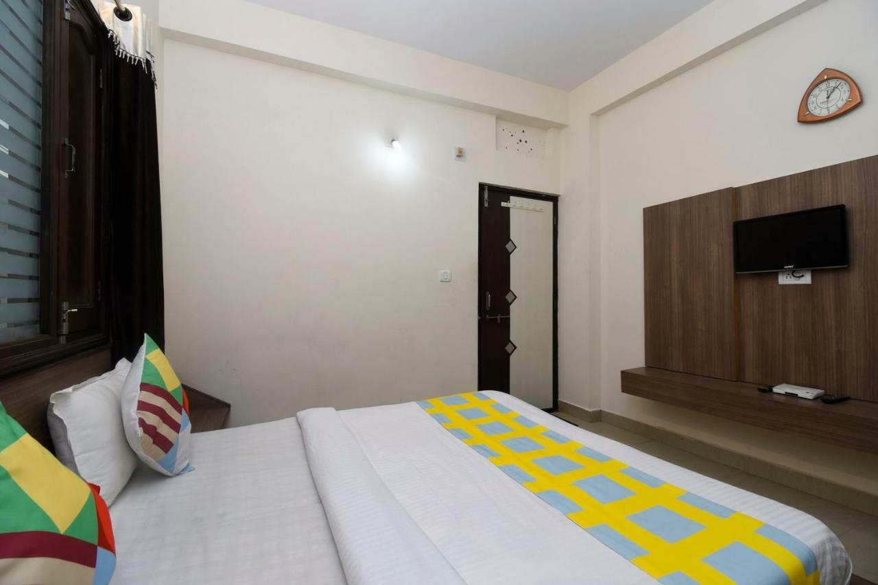 Elegant 1Br Stay In Mount Abu Central Экстерьер фото